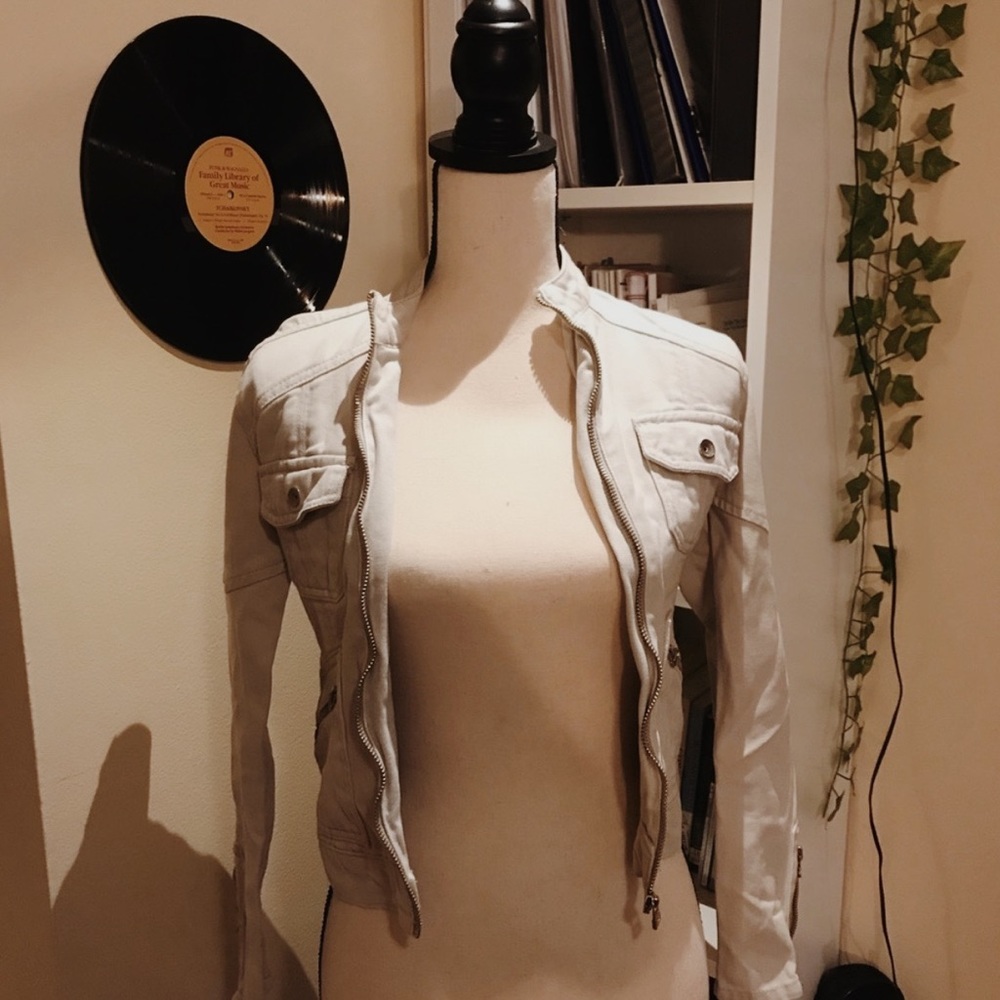 m officer grayish-white denim jacket | size 1